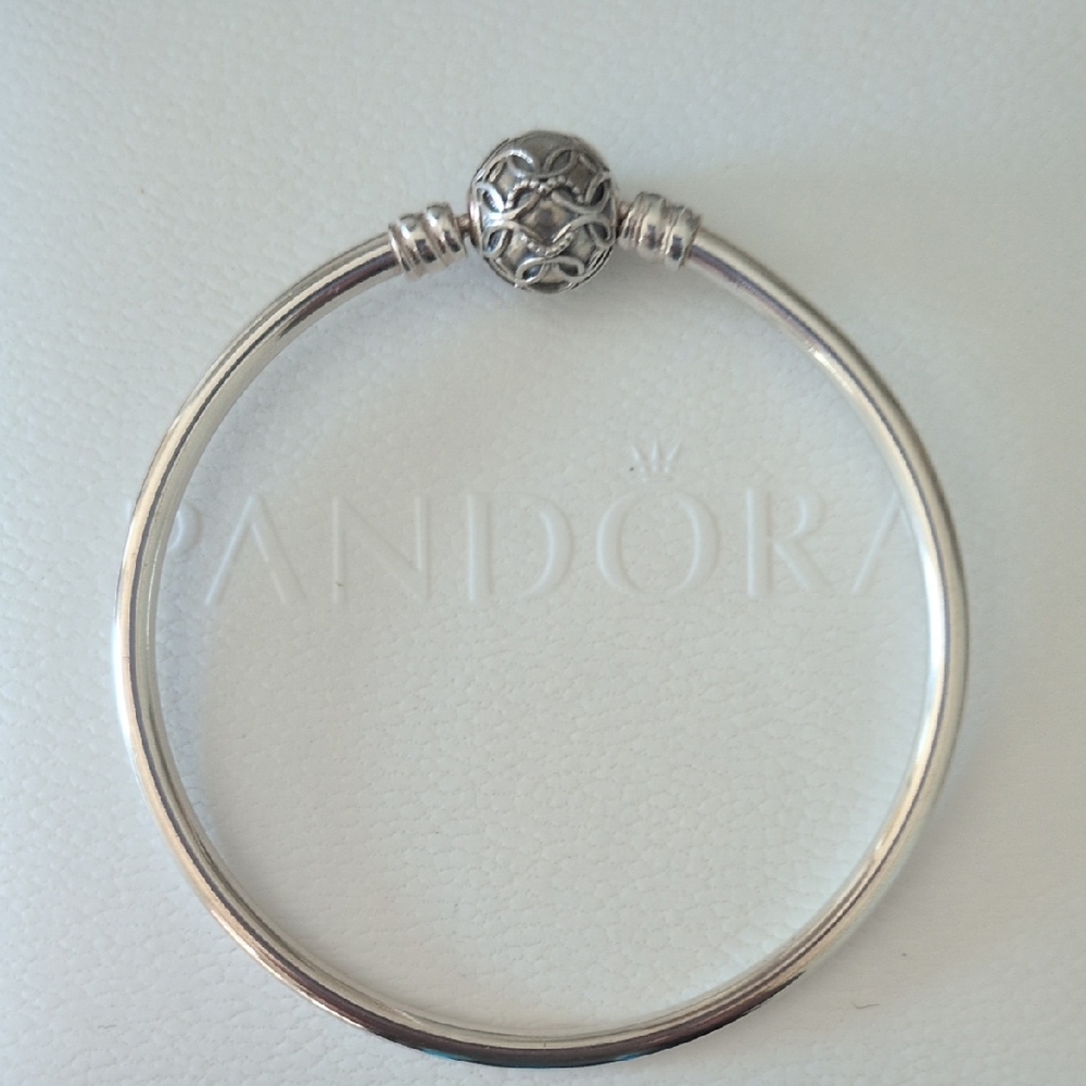 Pandora Pattern Of Love Bangle Bracelet